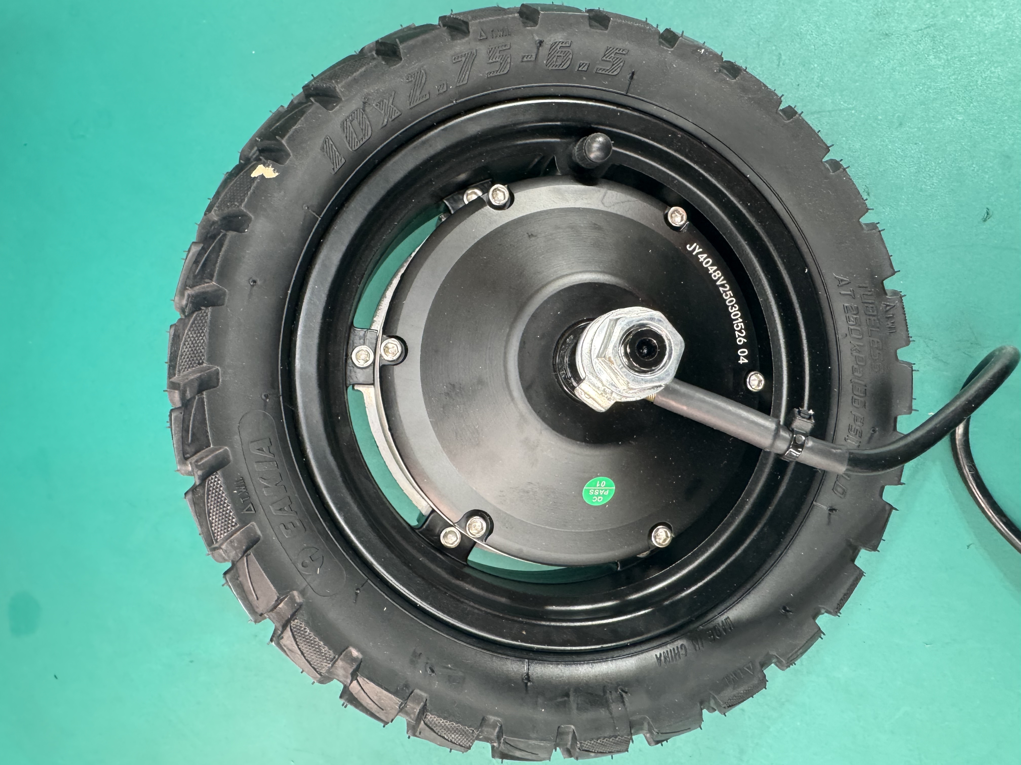 T8 Rear wheel assembly