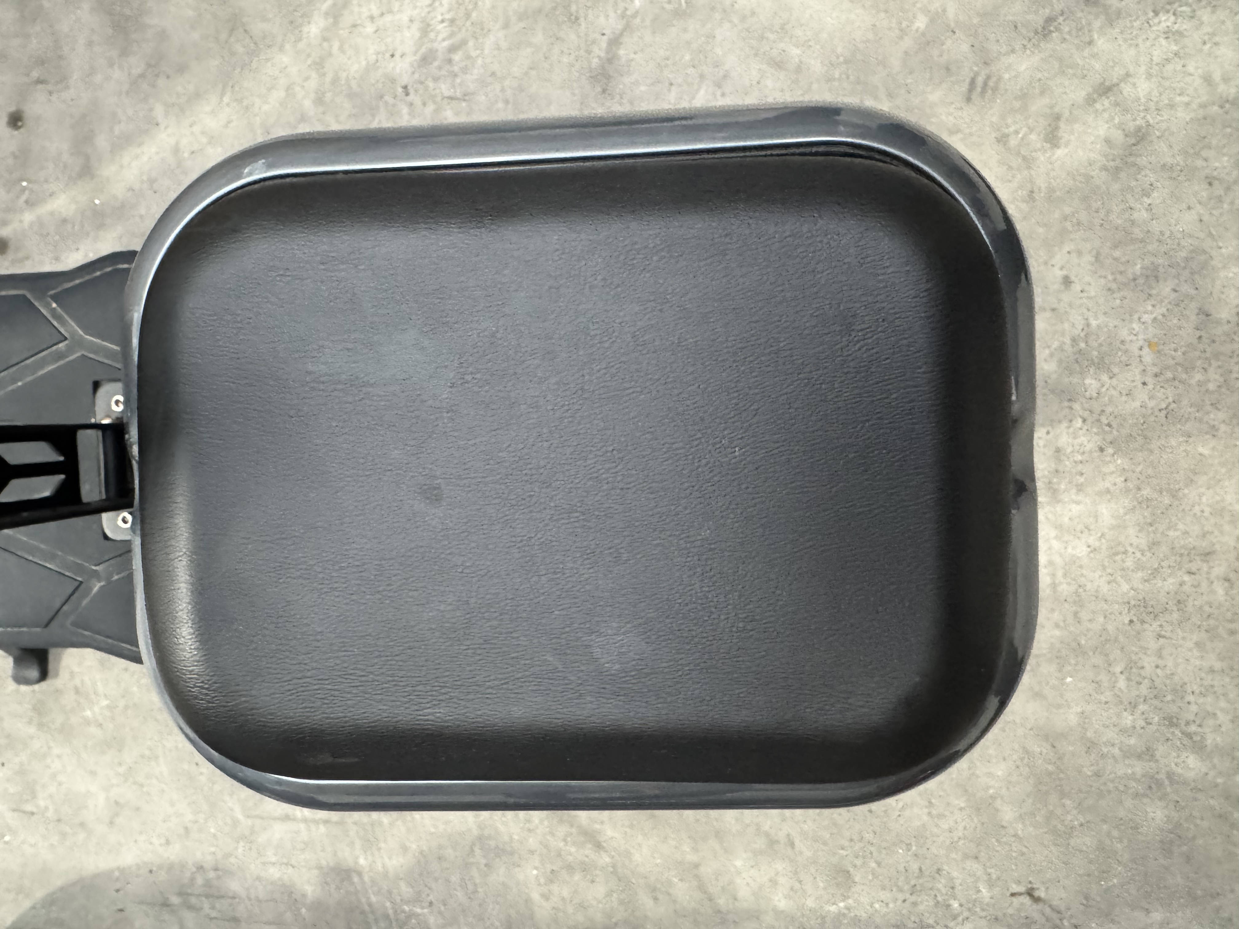 H3 box