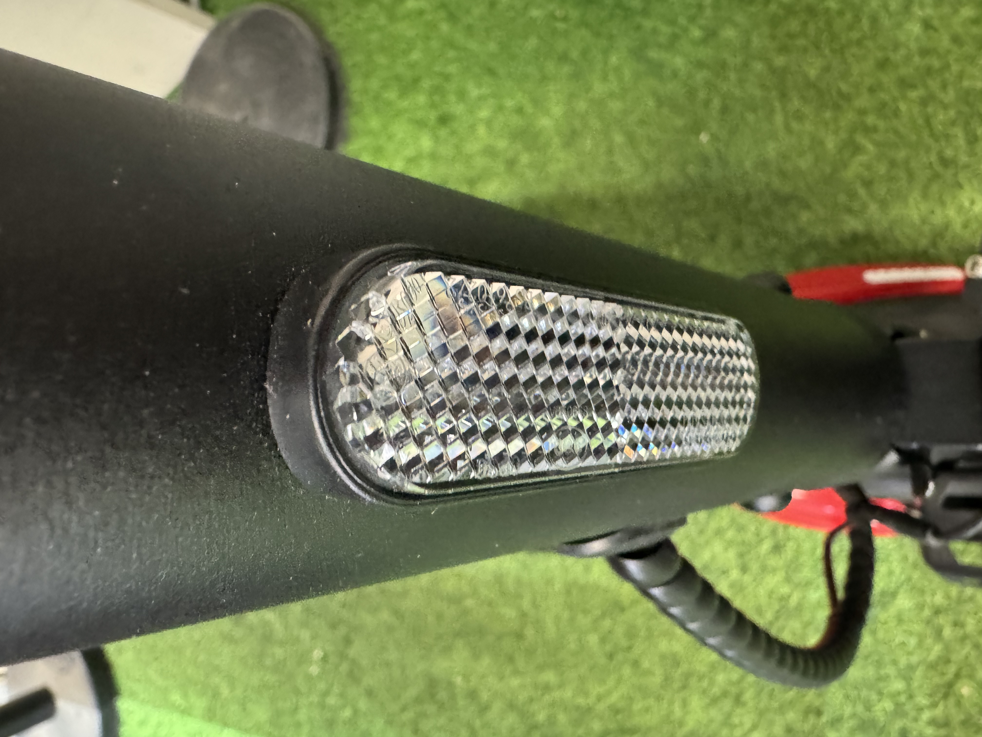 T8 Reflector